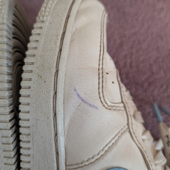 Nike Air Force 1 Low '07 LV8 82 Double Swoosh - Picture 10 of 10